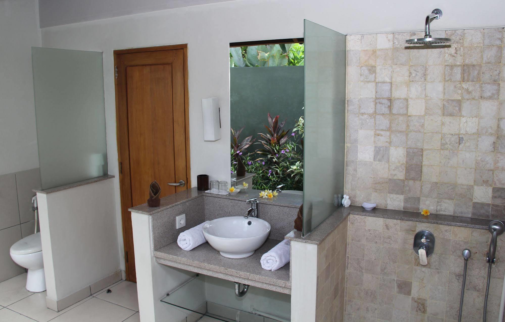 Balinea Holiday Home Семиньяк Экстерьер фото